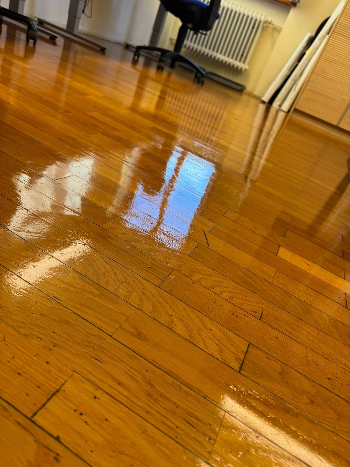 AquaGlanz Gebäudereinigung,Gebäudereinigung ,Stein- und Fassadenreinigung,Glas- und Fensterreinigung,Grundreinigung,Bauendreinigung,Entrümpelung und Nachlassauflösung ,Reinigung von Privat- und Geschäftsräumen, Bleron Rexhahmetaj , Blaichach